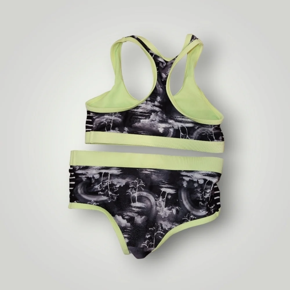 Girls bathing suit lot unicorn rashguard and two piece sizd 5 4/5